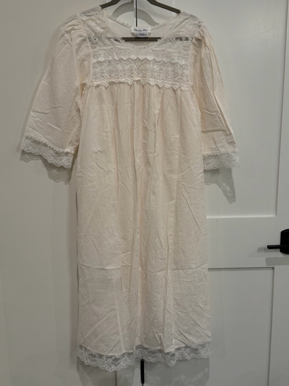 Christian Dior Vintage Peach Pink Nightgown W Ivory Lace Oversized OS Fit in EUC - Picture 9 of 13